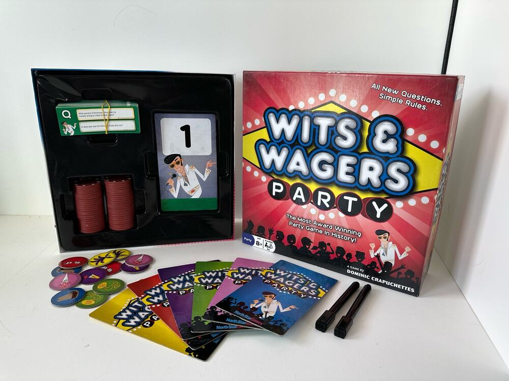 Board Game Wits and Wagers Party Game age 8+, 4+ players